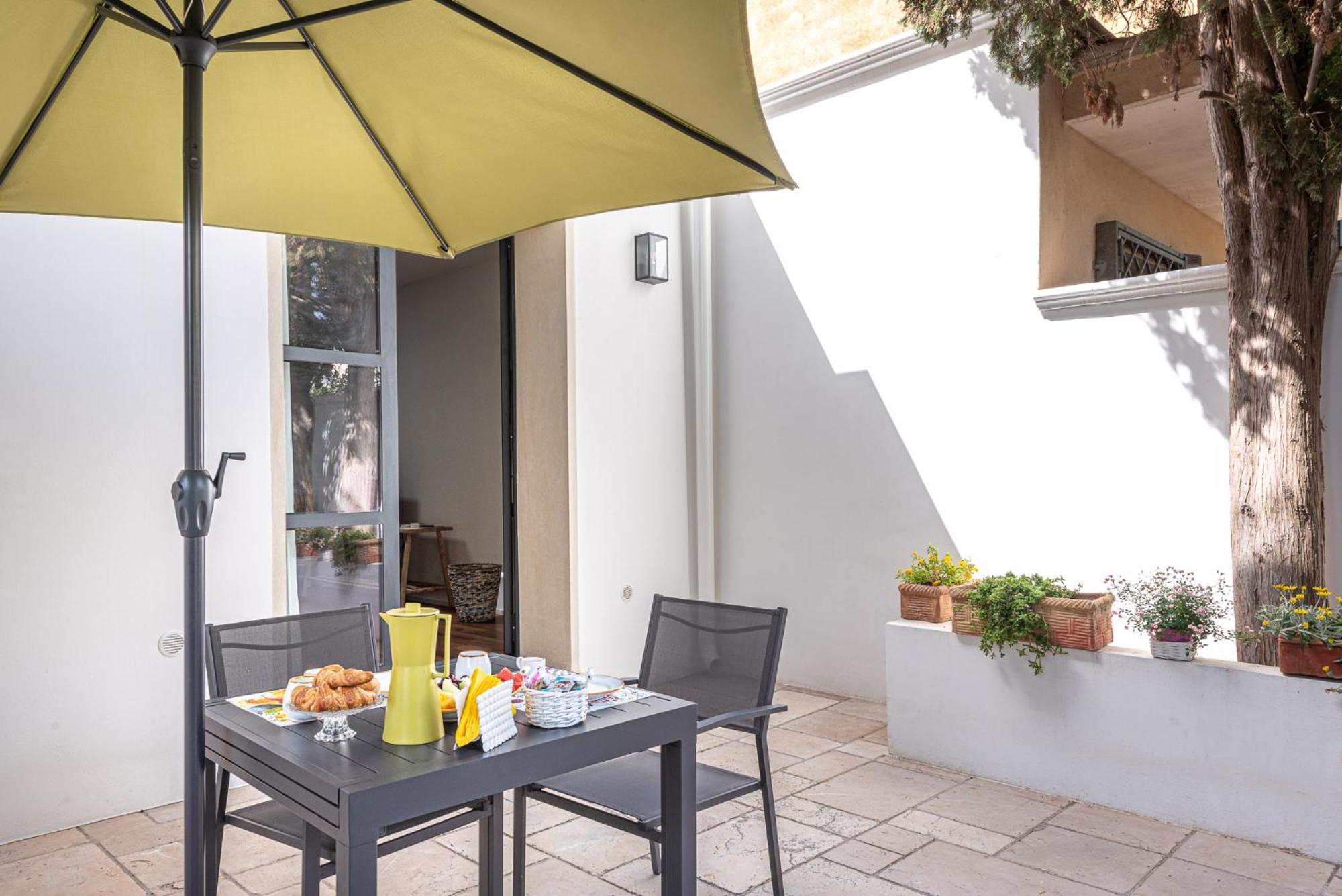 B&B Lu Cuccuviu Lecce Extérieur photo